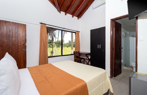 Cartago Hotel | Hotel Campestre El Danubio