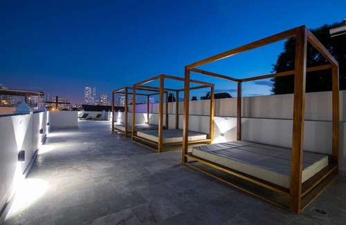 Cartagena Walled City Villa | Luxury 7 Bedroom Villa with large pool & rooftop