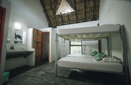 Puerto Triunfo Hostel | Makenke Hostel By Los Colores Ecoparque