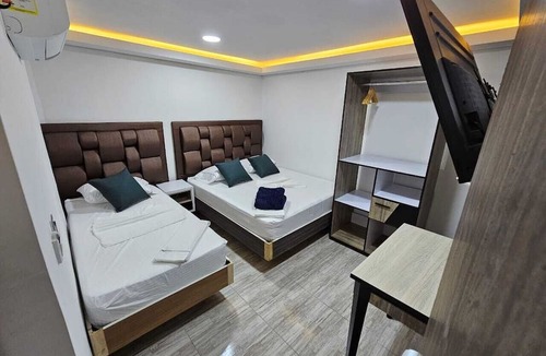 La America Hotel | Cra. 81 No. 37d - 17