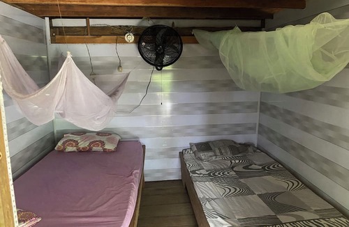 Nuqui Hostel | Cabaña hotel la tita