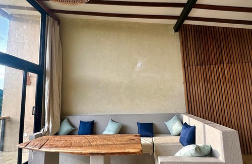 Venecia Hotel | Cerro Tusa Springs
