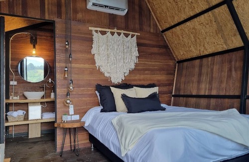 Guatape Cabin | Woodside Ecoliving Guatape