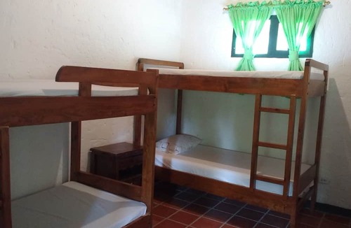 Guatape Cottage | Cabañas Castillos del Lago