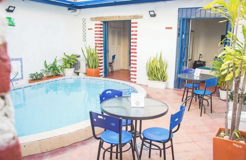 Cartagena Walled City Cabin | Hpt-sc2 Hotel Room In Getsemani With Pool, Breakfast And Wifi
