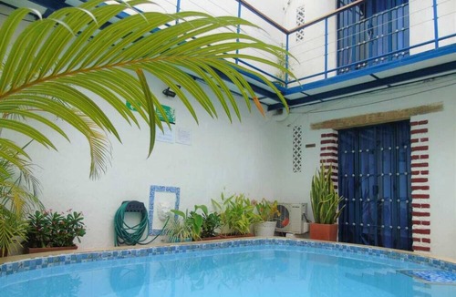 Cartagena Walled City Cabin | Hpt-sm Hotel Room In Getsemani With Pool, Breakfast And Wifi