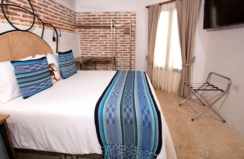 Centro Cabin | Hcf-f Boutique Hotel Room In The Historic Center With Pool And Wifi