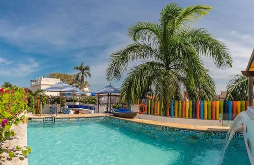 Cartagena Walled City Cabin | Hb-pdf Boutique Hotel Room With Jacuzzi Air Conditioning And Wifi