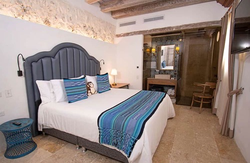 Centro Cabin | Hcf-kbf Boutique Hotel Room In The Historic Center With Pool And Wifi