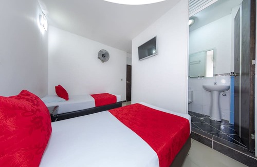 Estadio Hotel | Hotel Confort Obelisk