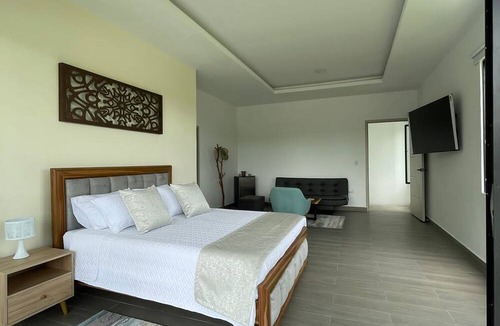 Quimbaya Villa | Spectacular Country House with Swimming Pool close to Panaca