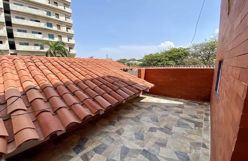 Riomar Hotel | Villa Santos Apartaestudios