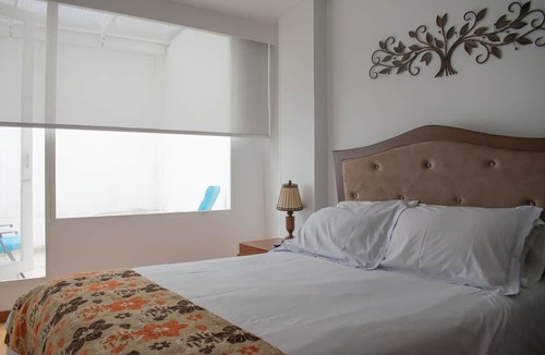 Barrios Unidos Hotel | 100 Wonderful House