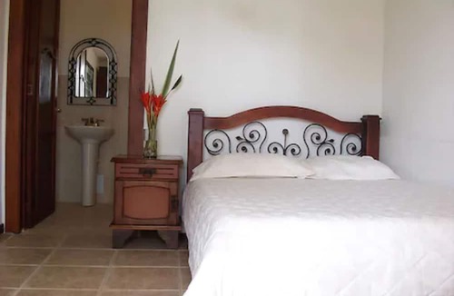 Armenia Hotel | Hotel Campestre La Navarra