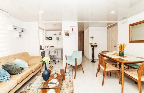 Funza Apartment | Cozy Apartment with Office - 30' from the AIRPORT