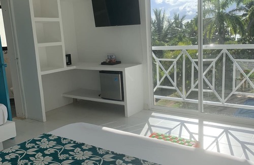 Punta Sur Hostel | Hotel Casa De Las Flores