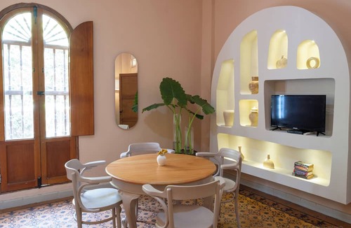El Cabrero Hotel | Casa Bustamante Hotel Boutique