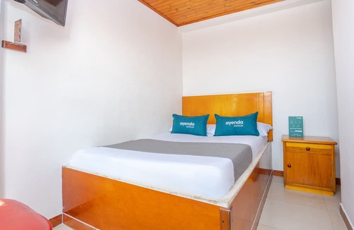 Fontibon Hotel | Ayenda San Pedro