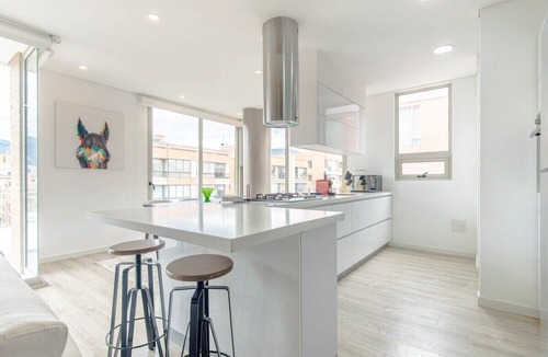 Usaquen Apartment | Cloud9| Cozy apt Indoor fireplace|The Ruby