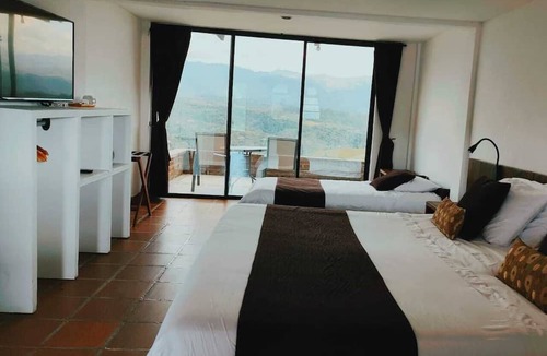 Filandia Hotel | Sierra Morena Eco-Hotel