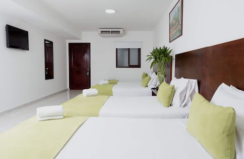 Granada Hotel | TAMA Hotel Granada Real Cali