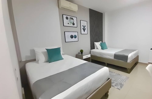 San Antonio Hotel | ON APARTASUITES