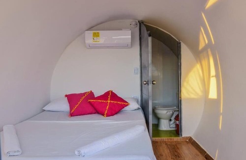 Villavieja RV Rental | Tubo Hotel La Tatacoa - Campsite
