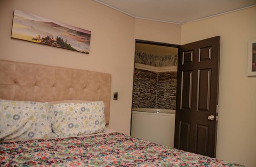 Lalinde Apartment | 4 Bedroom Combo of two apartments two hot tubs AC security Lleras area