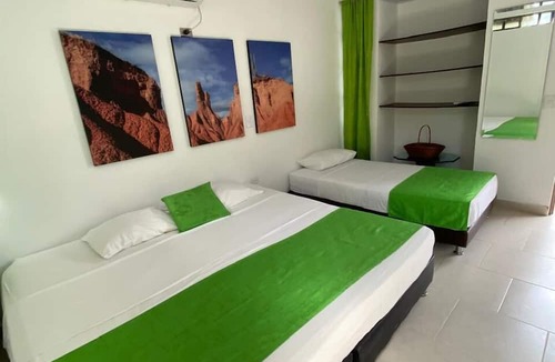 Villavieja Hostel | Hospedería Sol Del Desierto - Hostel