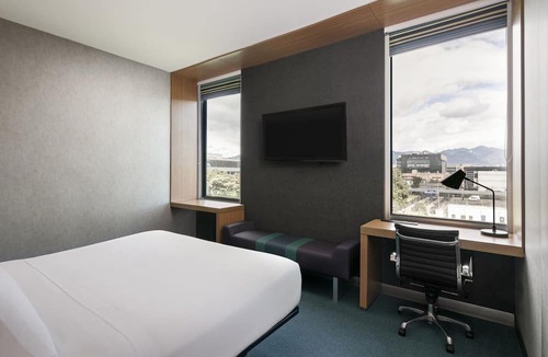 Calle 26 Hotel | Aloft by Marriott Bogota Airport
