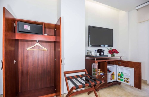 Cartagena Walled City Hotel | NH Cartagena Urban Royal