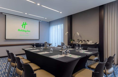 Calle 26 Hotel | Holiday Inn Bogota Airport by IHG