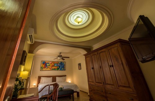 Manga Hotel | Hotel Casa Castel
