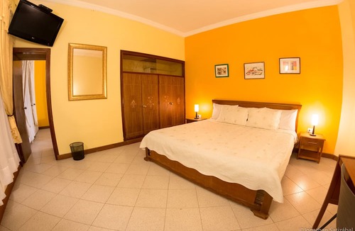 La Candelaria Hotel | 61Prado Guesthouse