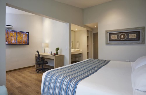 Zona Rosa Hotel | Hotel Saint Simon