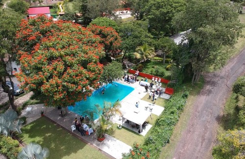 Curiti Hotel | Hotel La Montoya
