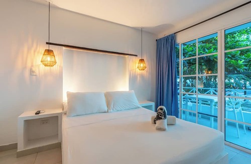 Tierra Bomba Island Hotel | Hotel Tropical Inn