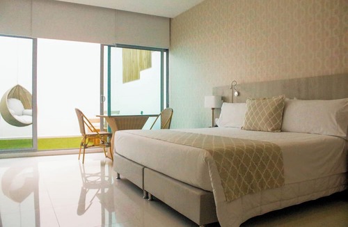 Alto Prado Hotel | Hotel Dorado Plaza Alto Prado