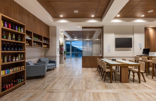 Manga Hotel | Holiday Inn Express Cartagena Manga by IHG