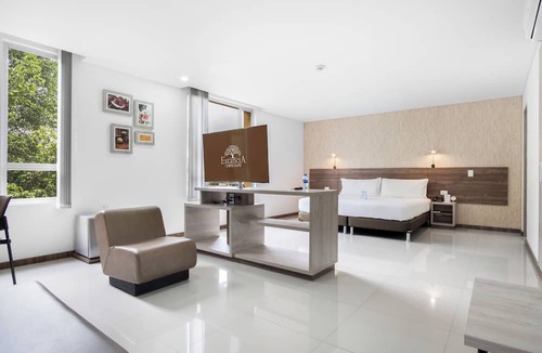 Cali Hotel | Hotel Estancia Chipichape Cali