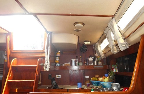 Manga Boat Rental | Moody 41 by Veleros Colombia