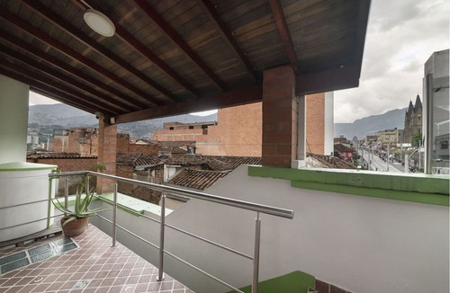 Buenos Aires Hotel | Ayenda 1231 Paradise Center