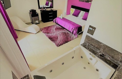 La Estrella Bed & Breakfast | Hotel Jade Spa