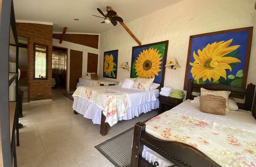 Alcala House | Finca Hotel Villaluzandi