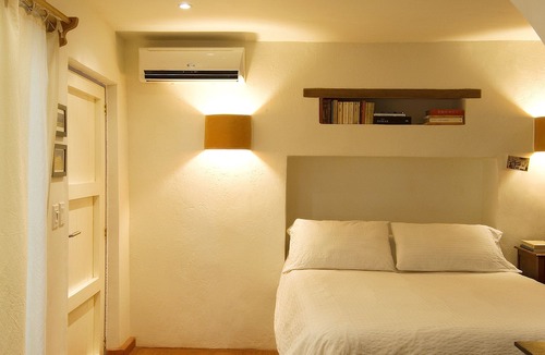 Cartagena Walled City Bed & Breakfast | Les Lezards B&B