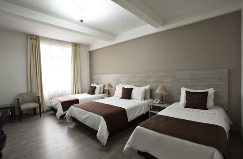 Villa Nueva Hotel | Hotel Nutibara