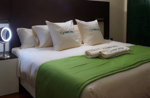 Santa Ana House | eGreen Hotel 111