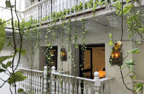 Centro Hotel | Leones de Alba Hotel Boutique