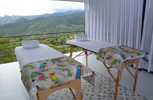 La Mesa Hotel | Gyrola Birding Hotel Boutique & Spa