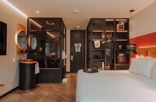 Zona Rosa Hotel | The Click Clack Hotel Medellin